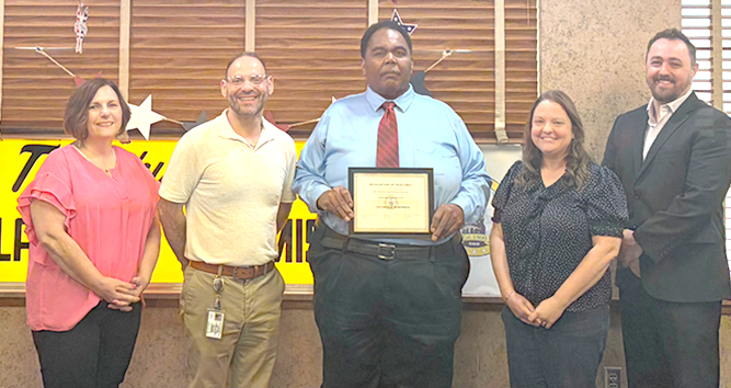 Trumbull Planning Commission presents recognition